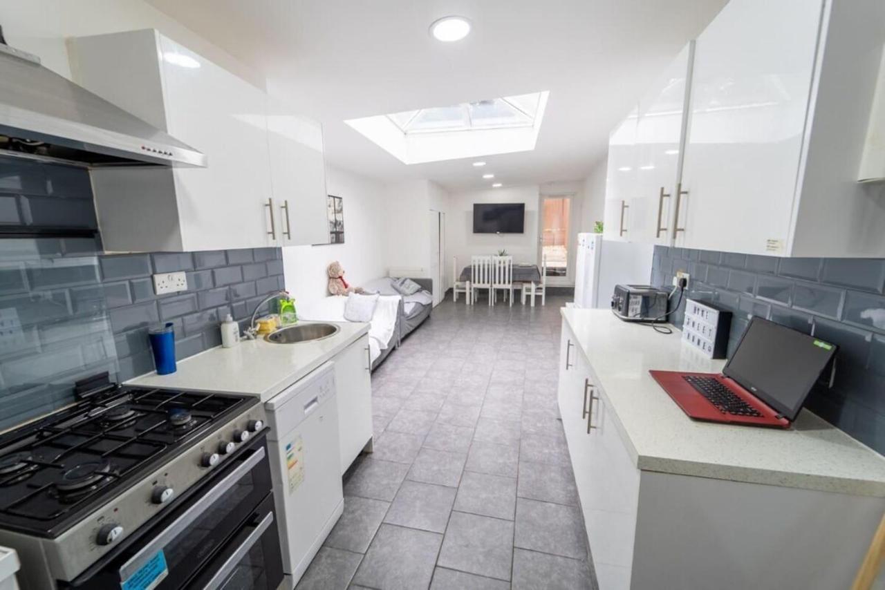 Studio Close To Selly Oak Train Station Birmingham Zewnętrze zdjęcie